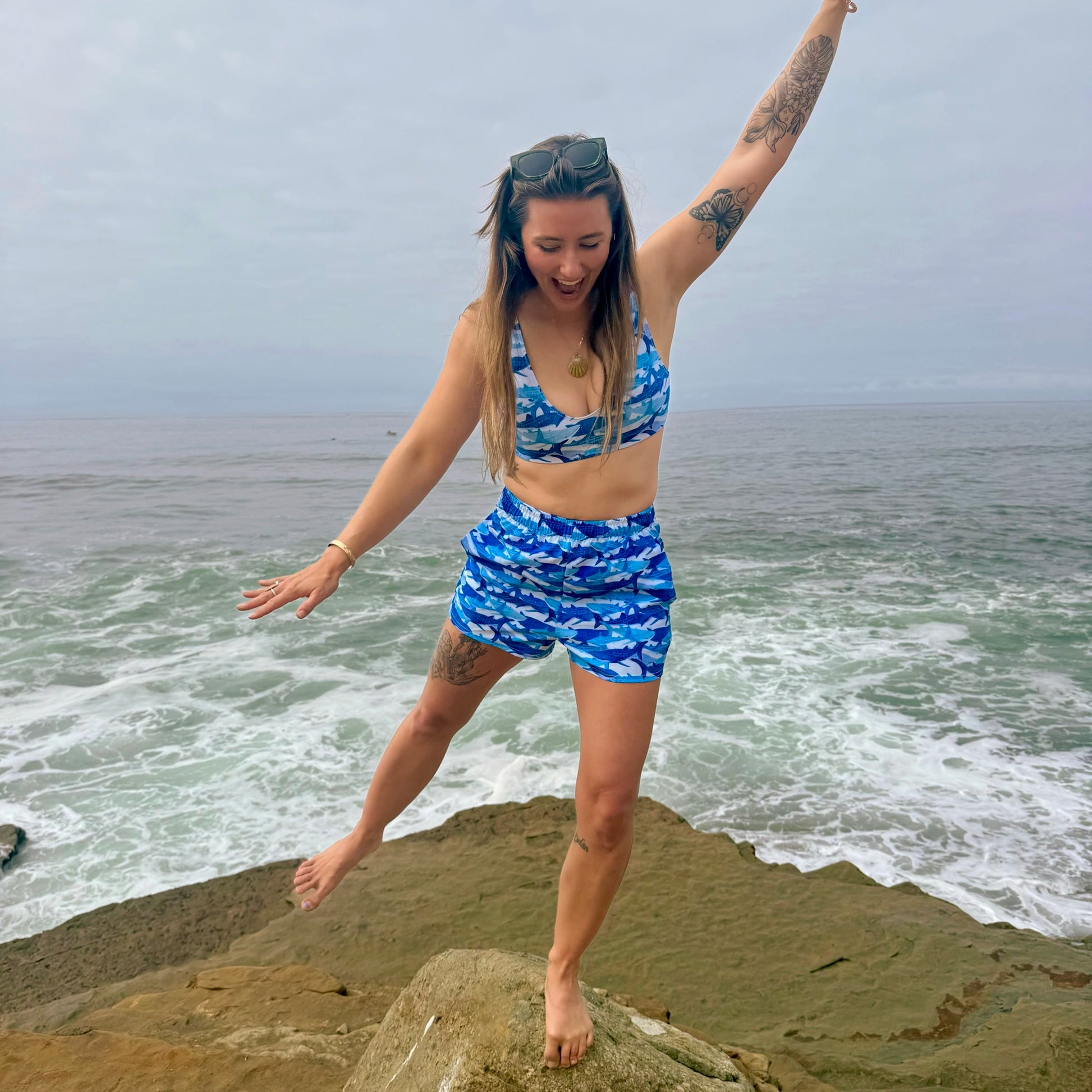 Blue glitter whale sharks eco unisex shorts 